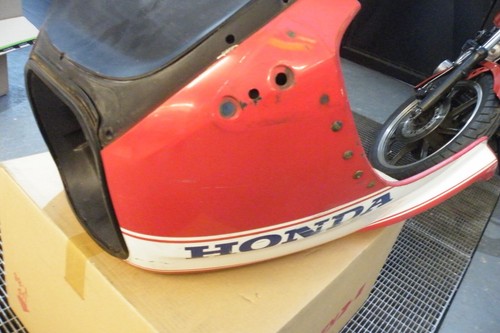 Frontverkleidung - ,