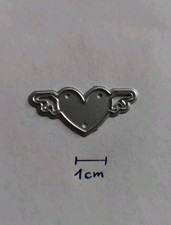 Stanzschablone/Prägeschablone: kleines geflügeltes Herz