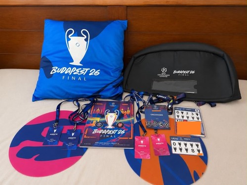 Uefa skybox set champions - uefa's,