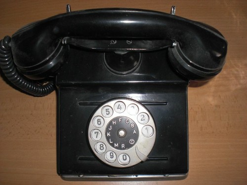 Altes kurbeltelefon - altes,