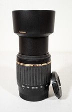 Tamron 55–200 mm f/4,0–5,6 – PILZ innen – Objektiv passend für Sony mit DA15 Objektivhaube