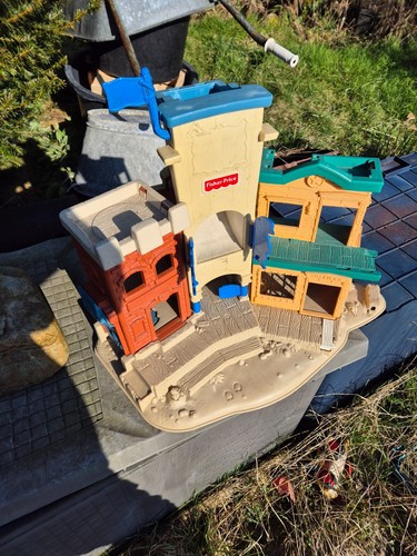 Fisher price - fisher,