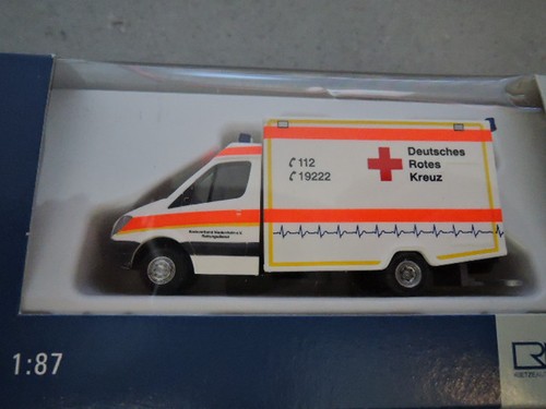 Rietze 61593 sprinter rtw - mb,