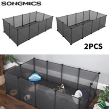 Freigehege mit Bodenplatten