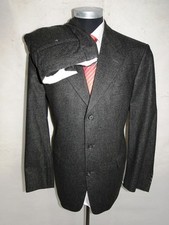 Design Herren Anzug High Twist