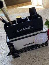 Chanel beautē makeup box - makeup,