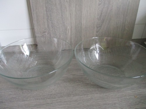 Glasschüssel groß