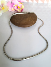 Wunderschöne breite Kette