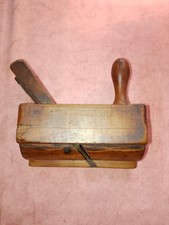 Hobel aus holz unten schräg - aus,