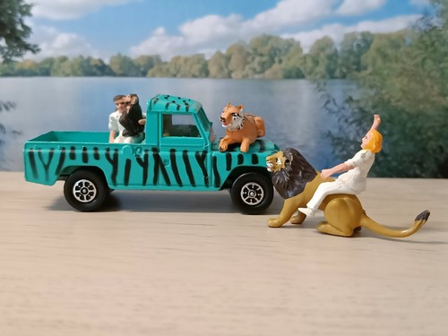 Corgi toys gift - corgi,