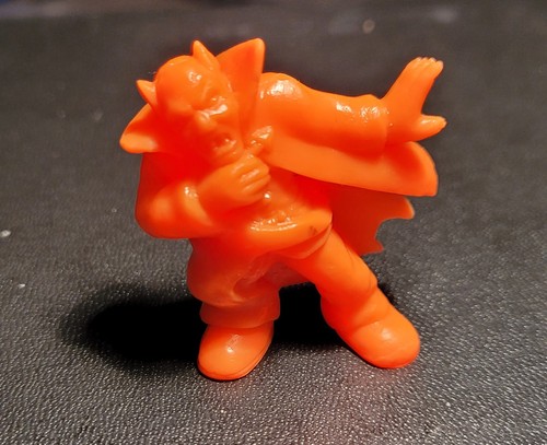 Monster pocket series - monster, in