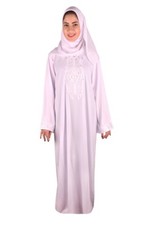 Dubai Abaya im Islamischen