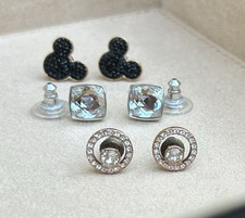 Mickey Mouse schwarz und zwei