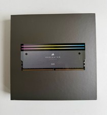 Corsair Dominator Titanium RGB DDR5 RAM 32GB (2x16GB) 6000MHz CL30 Expo/XMP