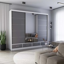 Schwebetürenschrank