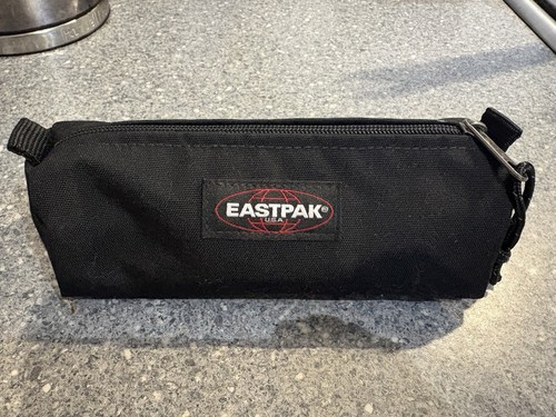 Eastpak benchmark asstucio - eastpak,