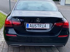 Wechselkennzeichenhalter Kennzeichenhalter rahmenlos  Österreich, schwarz