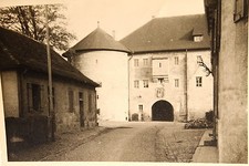 21257 AK Tor Rundturm Wappen Straße Häuser Laterne Geweih Baum um 1955