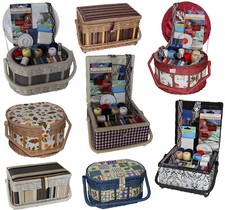 Nähkasten gefüllt mit ü