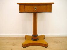 Biedermeier Tisch Nähtisch Beistelltisch Kirschbaum sehr gute Kopie um 1970