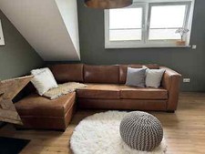 Couch mit braunem Lederbezug und Schlaffunktion von Maisons du Monde
