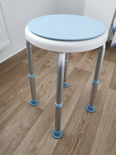 Duschhocker höhenverstellbar