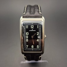 Jacques Lemans Herren Uhr – Rechteckiges Edelstahlgehäuse mit Datumsanzeige