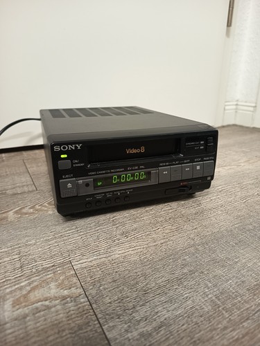 Video recorder sony c3e - video, ev-c3e