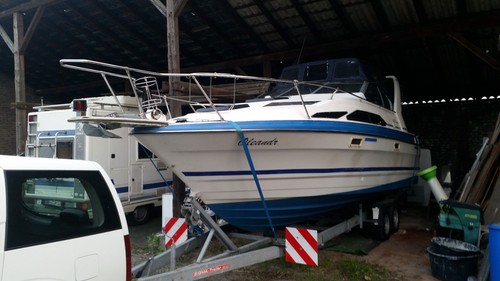 Bayliner 2655 sirra - bayliner,