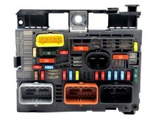 BSM Steuergerät Sicherungskasten Citroen C4 Picasso C5 III C6 Peugeot 3008 5008