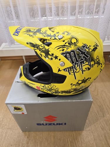 Suzuki predator cross helm - cross,