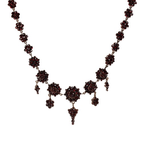 Historismus granatcollier - historismus, in