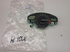 W1068. Yamaha YZF-R1 RN12 Tacho Tachometer Anzeige Display Instrument Cockpit