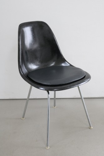 Charles eames fiberglas - eames,