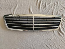Original Mercedes-Benz C-Klasse W203 Frontgrill  Kühlergrill vorne A2038800183