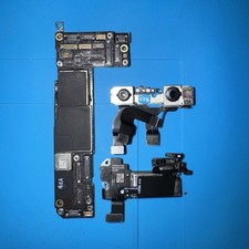 iPhone 12 64 GB Logicboard