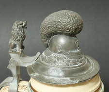 Alter Reservistenkrug Zinndeckel Krug Bierkrug Bayern Raupenhelm Deckel lid Helm