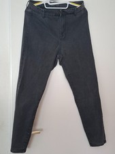 PRIMARK schwarze Jeanshose, Elastische Bundweite!!! Größe: Siehe Bilder.