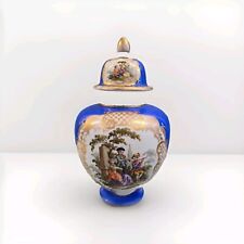 Urnenvase blauer Fond Genre Bemalung ca. 32 cm hoch