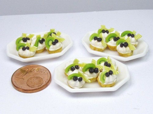 Platte mit frucht - platte,