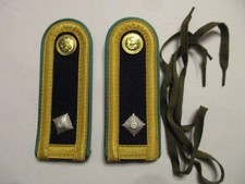 NVA  1 paar Schulterstücke