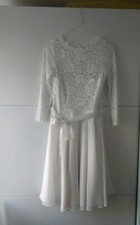 schönes Brautkleid Größe 36 S Spitze A-Linie knielang weiß romantisch cremefarbe