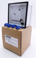 Kiesewetter DE-N 96 250V Dreheisenmessgerät Spannungsmesser -unused/OVP-