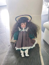 Puppe The House of Valentina