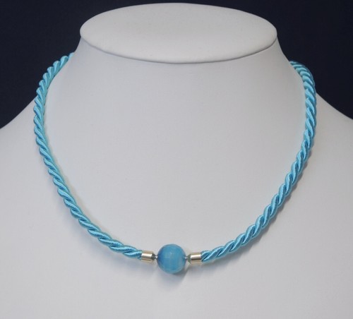 Collier aus baumwollkordel mit - baumwollkordel,