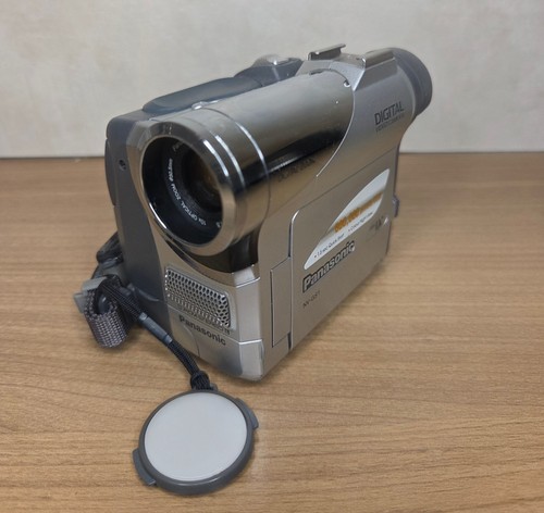 Minidv camcorder panasonic - camcorder,
