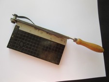 D.R.G.M Papier/Fotoschneider