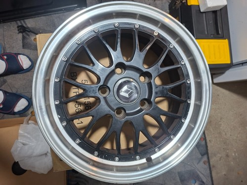 Renault megane inch 4x - renault,