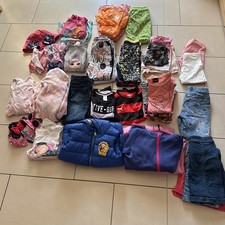 Kleiderpaket Mädchen , 53
