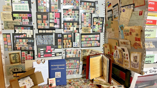 Briefmarken 2000 - , /